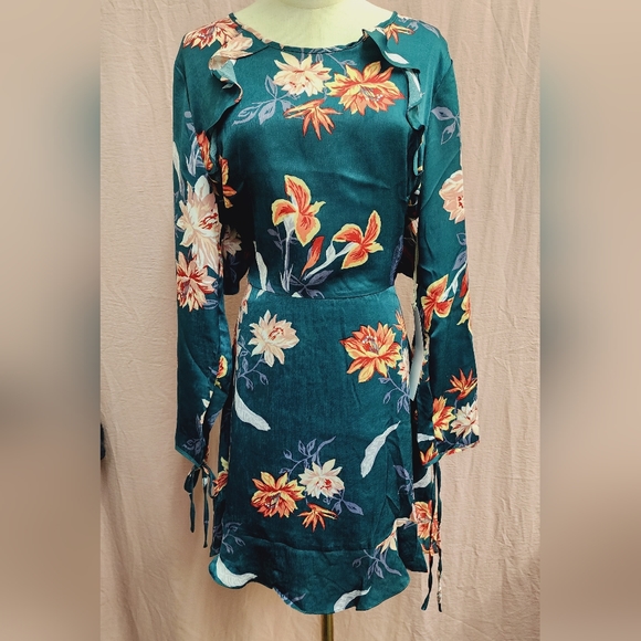 Luminere Dress